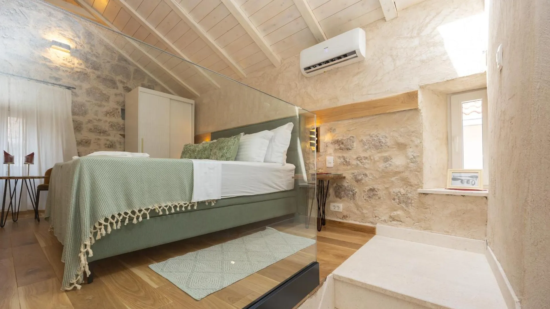 Kruna Apartments Est 2024 Split