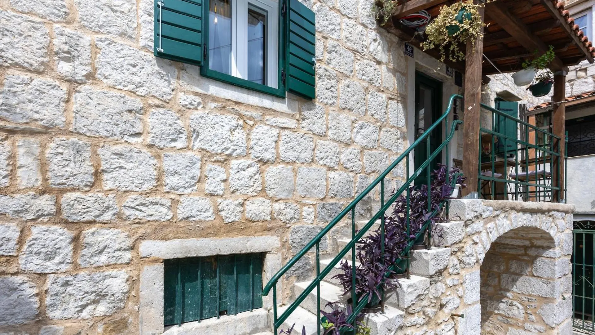 Kruna Apartments Est 2024 Split